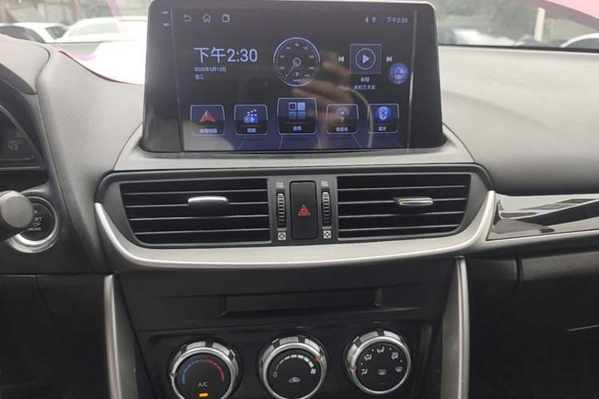 Used Mazda CX-4 2016 2.0L Automatic 2WD Blue Sky Dynamic Edition Audio And AC Panel