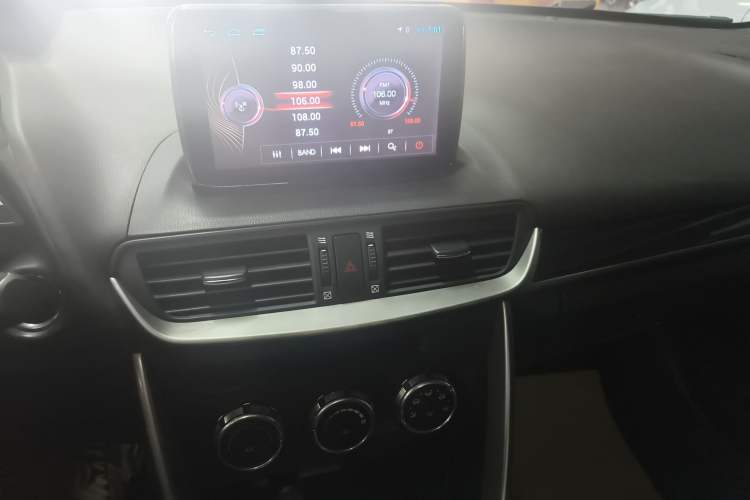 Used Mazda CX-4 2016 2.0L Automatic 2WD Blue Sky Dynamic Edition Audio And AC Panel