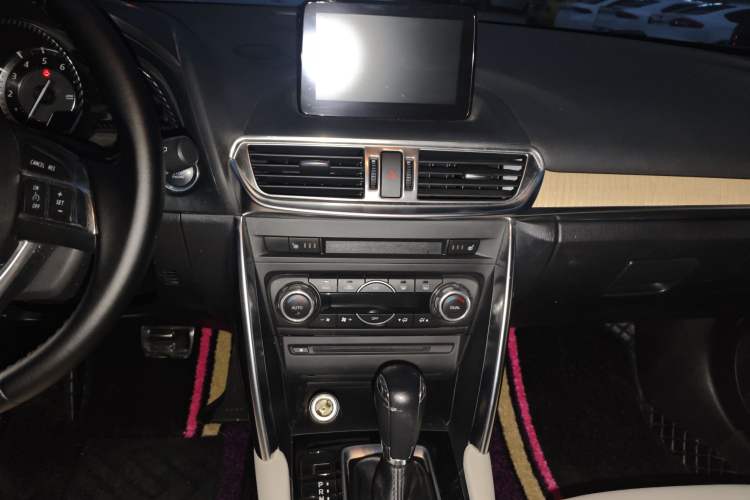 Used Mazda CX-4 2016 2.5L Automatic 4x4 Bluetide Fearless Edition Audio And AC Panel