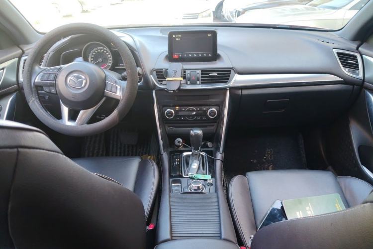 Used Mazda CX-4 2016 2.0L Automatic 2WD Blue Sky Luxury Edition Center Console
