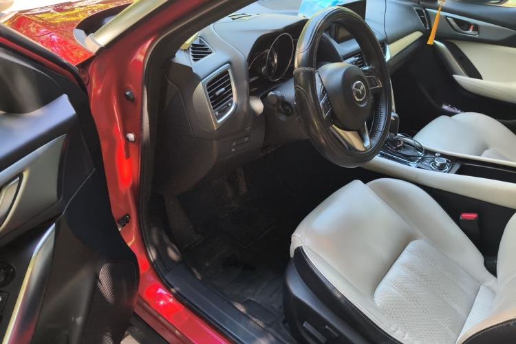 Used Mazda CX-4 2016 2.5L Automatic 4x4 Bluetide Fearless Edition Driver Seat