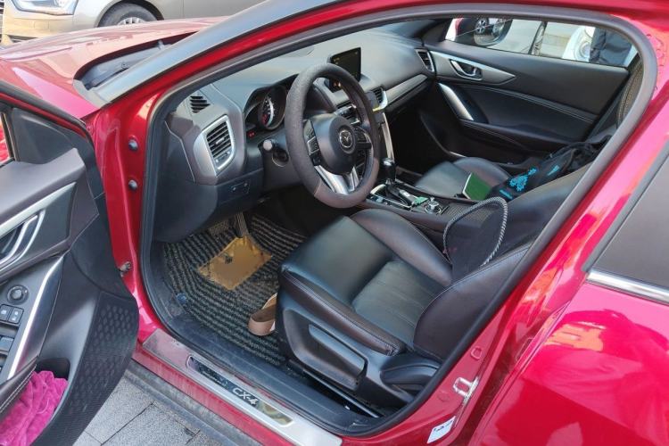 Used Mazda CX-4 2016 2.0L Automatic 2WD Blue Sky Luxury Edition Driver Seat