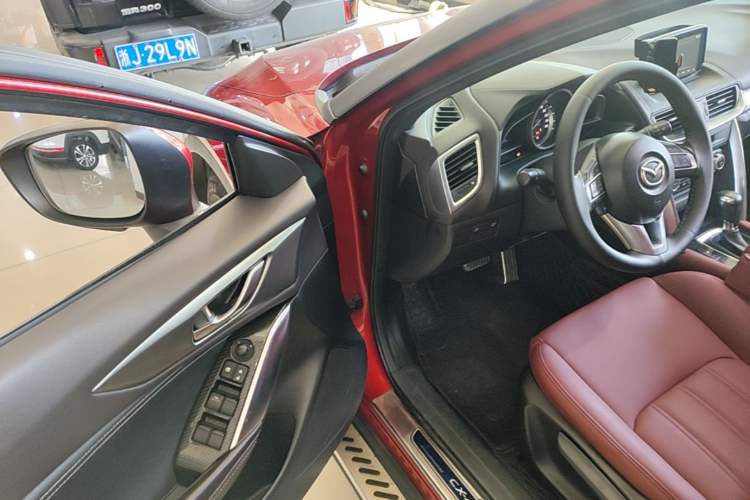 Used Mazda CX-4 2016 2.0L Automatic 2WD Blue Sky Luxury Edition Driver Seat
