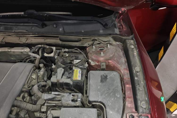 Used Mazda CX-4 2016 2.0L Automatic 2WD Blue Sky Luxury Edition Engine Bay Left