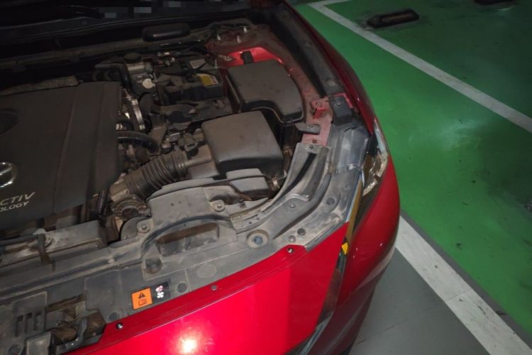 Used Mazda CX-4 2016 2.0L Automatic 2WD Blue Sky Luxury Edition Engine Bay Left