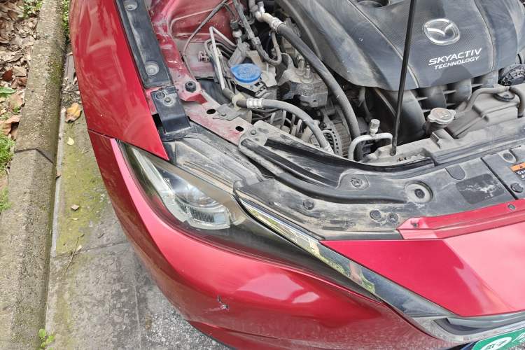 Used Mazda CX-4 2016 2.0L Automatic 2WD Blue Sky Luxury Edition Engine Bay Right