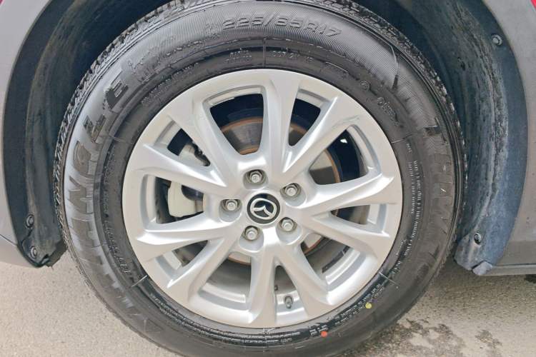 Used Mazda CX-4 2016 2.0L Automatic 2WD Blue Sky Luxury Edition Exterior 2
