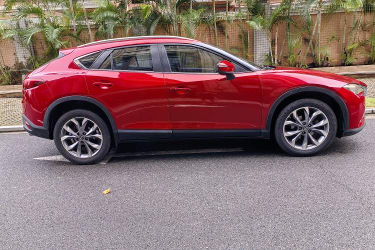 Used Mazda CX-4 2016 2.5L Automatic 4x4 Sky Blue Passion Edition Exterior 9