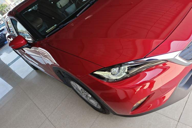 Used Mazda CX-4 2016 2.0L Automatic 2WD Blue Sky Dynamic Edition Front Right 45 Deg