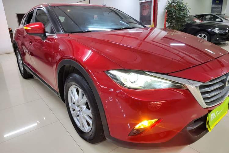 Used Mazda CX-4 2016 2.0L Automatic 2WD Blue Sky Luxury Edition Front Right 45 Deg