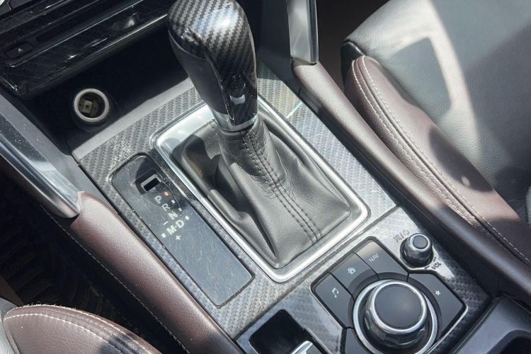 Used Mazda CX-4 2016 2.0L Automatic 2WD Blue Sky Luxury Edition Gear Lever
