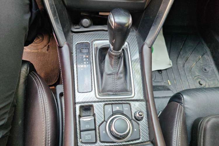Used Mazda CX-4 2016 2.0L Automatic 2WD Blue Sky Luxury Edition Gear Lever