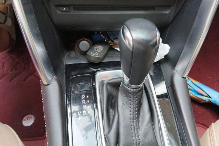 Used Mazda CX-4 2016 2.0L Automatic 2WD Blue Sky Luxury Edition Gear Lever