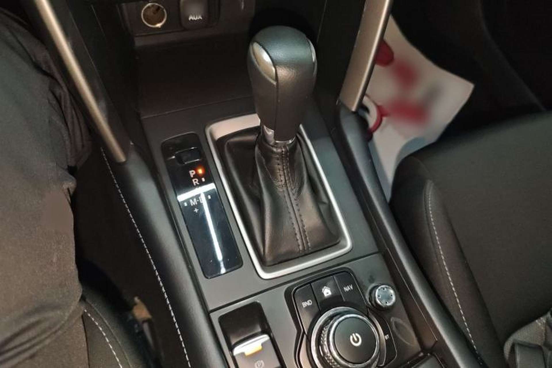 Used Mazda CX-4 2016 2.0L Automatic 2WD Blue Sky Dynamic Edition Gear Lever