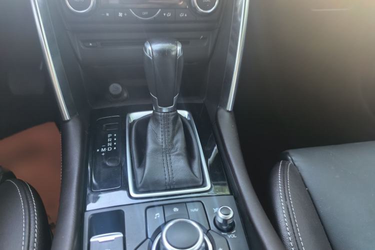 Used Mazda CX-4 2016 2.0L Automatic 2WD Blue Sky Luxury Edition Gear Lever