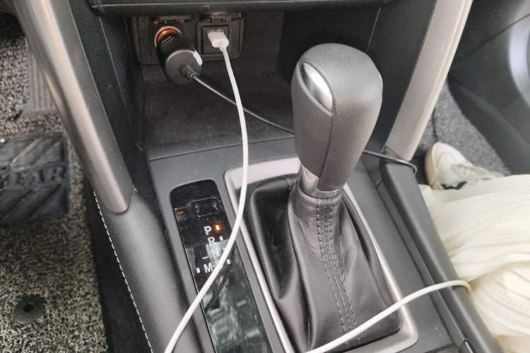 Used Mazda CX-4 2016 2.0L Automatic 2WD Blue Sky Dynamic Edition Gear Lever