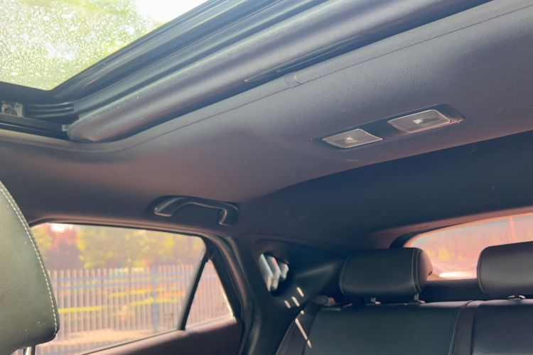 Used Mazda CX-4 2016 2.0L Automatic 2WD Blue Sky Luxury Edition Headliner