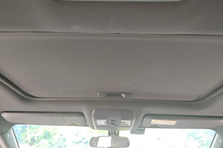 Used Mazda CX-4 2016 2.0L Automatic 2WD Blue Sky Luxury Edition Headliner