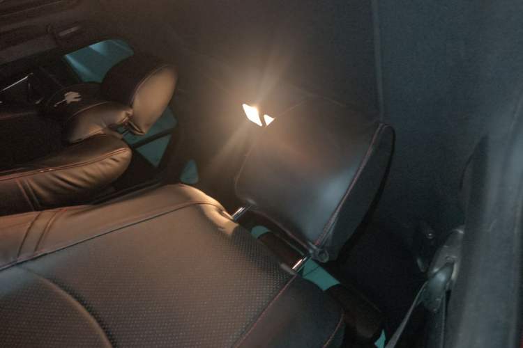 Used Mazda CX-4 2016 2.0L Automatic 2WD Blue Sky Dynamic Edition Headliner