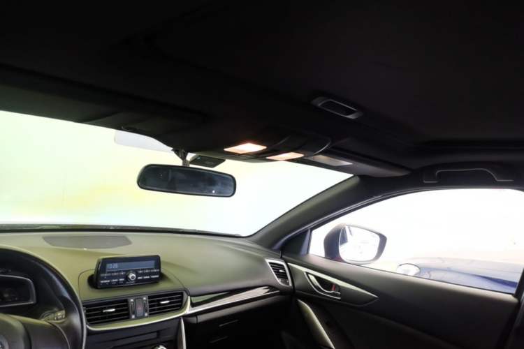 Used Mazda CX-4 2016 2.0L Automatic 2WD Blue Sky Dynamic Edition Headliner