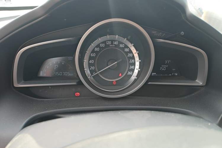 Used Mazda CX-4 2016 2.0L Automatic 2WD Blue Sky Luxury Edition Instrument Cluster