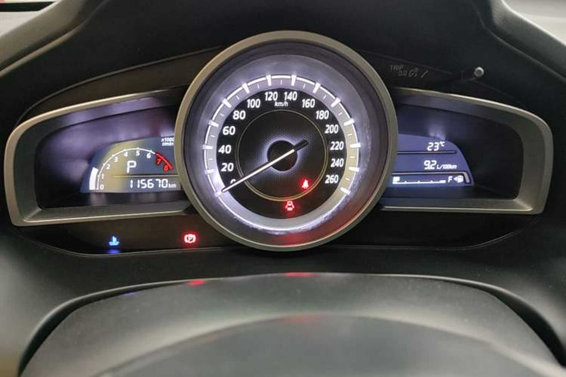 Used Mazda CX-4 2016 2.0L Automatic 2WD Blue Sky Dynamic Edition Instrument Cluster
