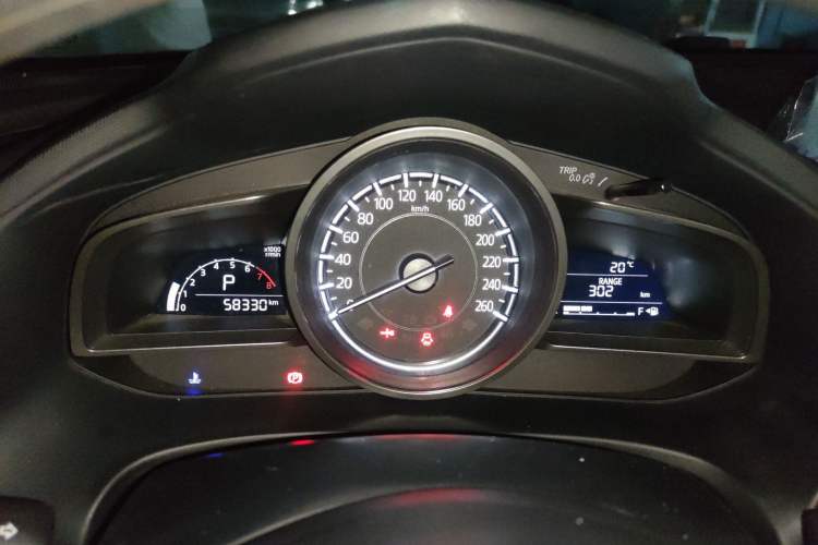 Used Mazda CX-4 2016 2.0L Automatic 2WD Blue Sky Dynamic Edition Instrument Cluster