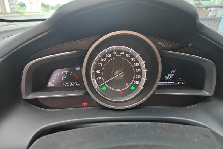 Used Mazda CX-4 2016 2.0L Automatic 2WD Blue Sky Dynamic Edition Instrument Cluster