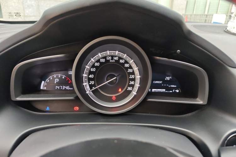 Used Mazda CX-4 2016 2.0L Automatic 2WD Blue Sky Luxury Edition Instrument Cluster