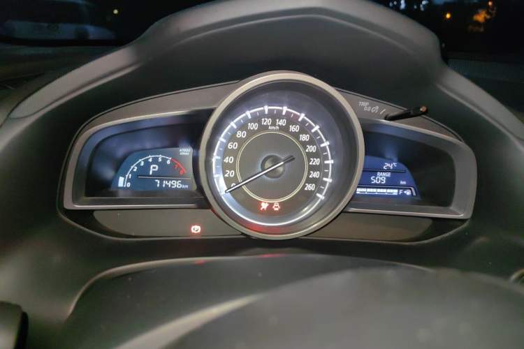 Used Mazda CX-4 2016 2.5L Automatic 4x4 Sky Blue Passion Edition Instrument Cluster