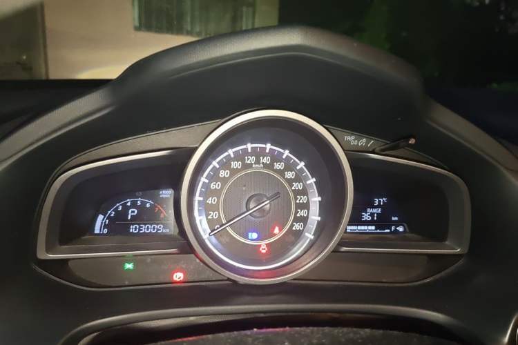 Used Mazda CX-4 2016 2.0L Automatic 2WD Blue Sky Dynamic Edition Instrument Cluster