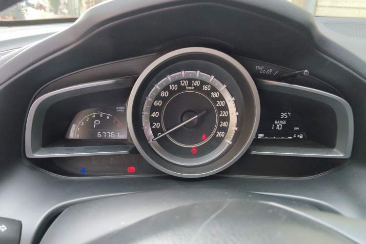 Used Mazda CX-4 2016 2.0L Automatic 2WD Blue Sky Luxury Edition Instrument Cluster