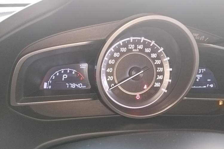 Used Mazda CX-4 2016 2.0L Automatic 2WD Blue Sky Dynamic Edition Instrument Cluster