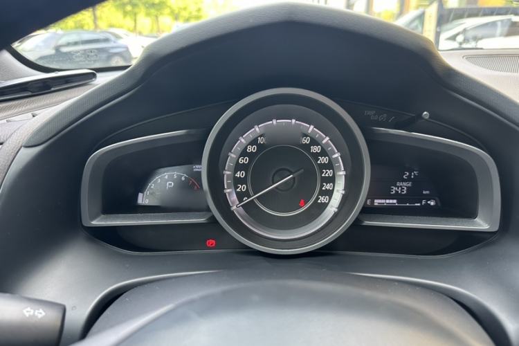 Used Mazda CX-4 2016 2.0L Automatic 2WD Blue Sky Luxury Edition Instrument Cluster