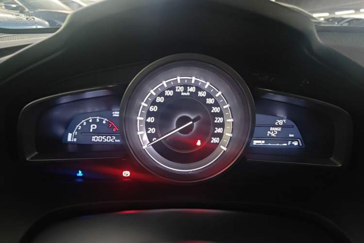 Used Mazda CX-4 2016 2.0L Automatic 2WD Blue Sky Luxury Edition Instrument Cluster