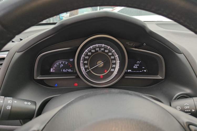 Used Mazda CX-4 2016 2.0L Automatic 2WD Blue Sky Luxury Edition Instrument Cluster