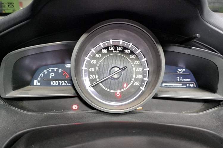 Used Mazda CX-4 2016 2.0L Automatic Two-Wheel Drive Blue Sky Exploration Edition Instrument Cluster