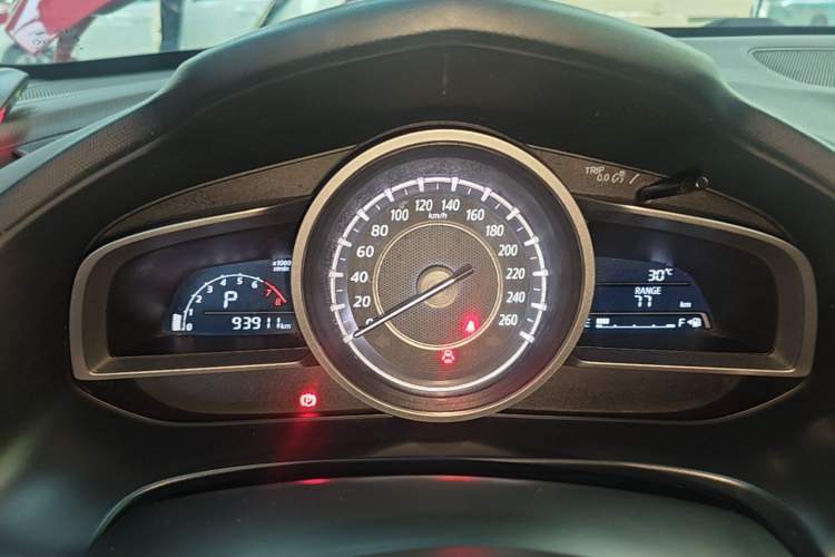 Used Mazda CX-4 2016 2.0L Automatic 2WD Blue Sky Luxury Edition Instrument Cluster