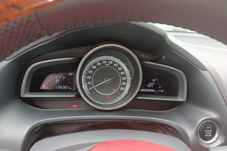 Used Mazda CX-4 2016 2.0L Automatic 2WD Blue Sky Luxury Edition Instrument Cluster