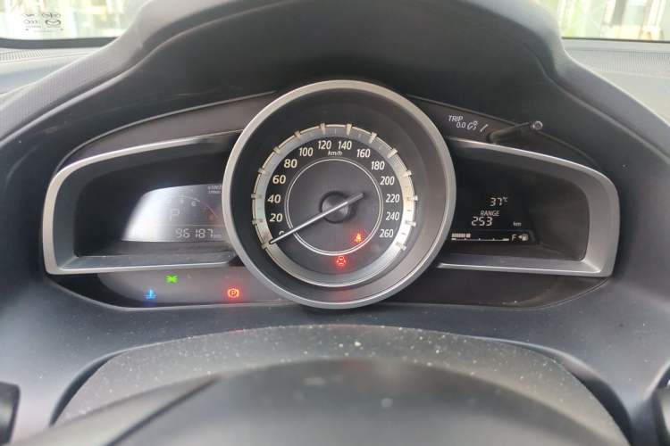 Used Mazda CX-4 2016 2.0L Automatic 2WD Blue Sky Dynamic Edition Instrument Cluster