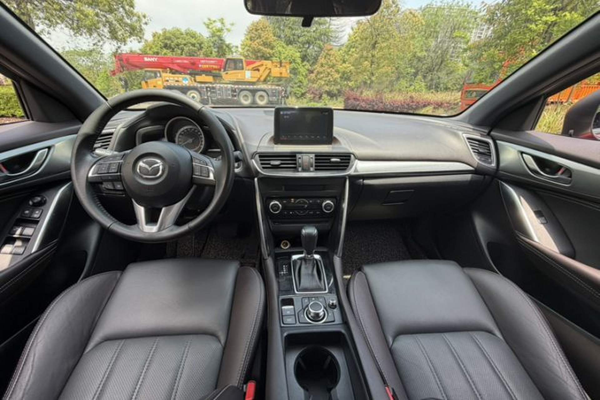 Used Mazda CX-4 2016 2.0L Automatic 2WD Blue Sky Luxury Edition Interior 1