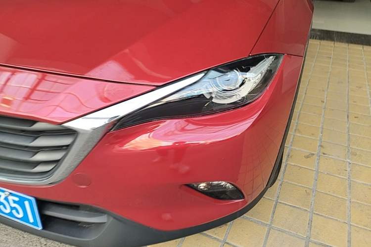 Used Mazda CX-4 2016 2.0L Automatic 2WD Blue Sky Dynamic Edition Left Front Headlight