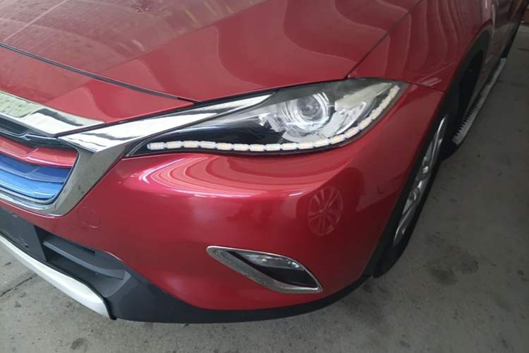 Used Mazda CX-4 2016 2.0L Automatic Two-Wheel Drive Blue Sky Exploration Edition Left Front Headlight
