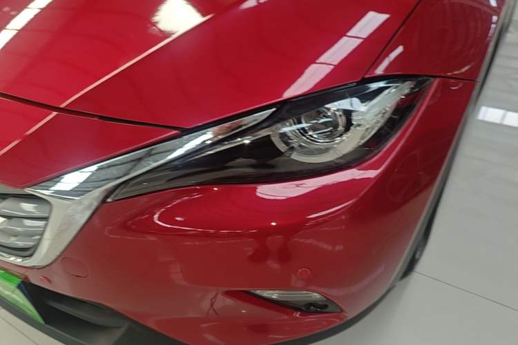 Used Mazda CX-4 2016 2.0L Automatic 2WD Blue Sky Luxury Edition Left Front Headlight