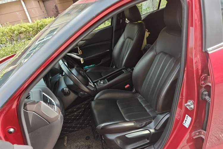 Used Mazda CX-4 2016 2.0L Automatic 2WD Blue Sky Luxury Edition Left Front Seat