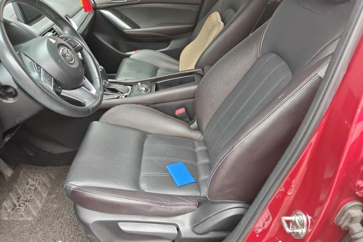 Used Mazda CX-4 2016 2.0L Automatic 2WD Blue Sky Luxury Edition Left Front Seat