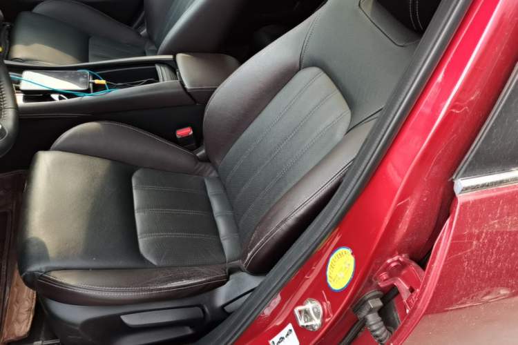 Used Mazda CX-4 2016 2.0L Automatic 2WD Blue Sky Luxury Edition Left Front Seat