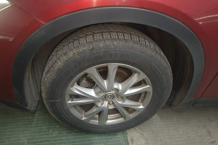Used Mazda CX-4 2016 2.0L Automatic 2WD Blue Sky Dynamic Edition Left Front Wheel Hub