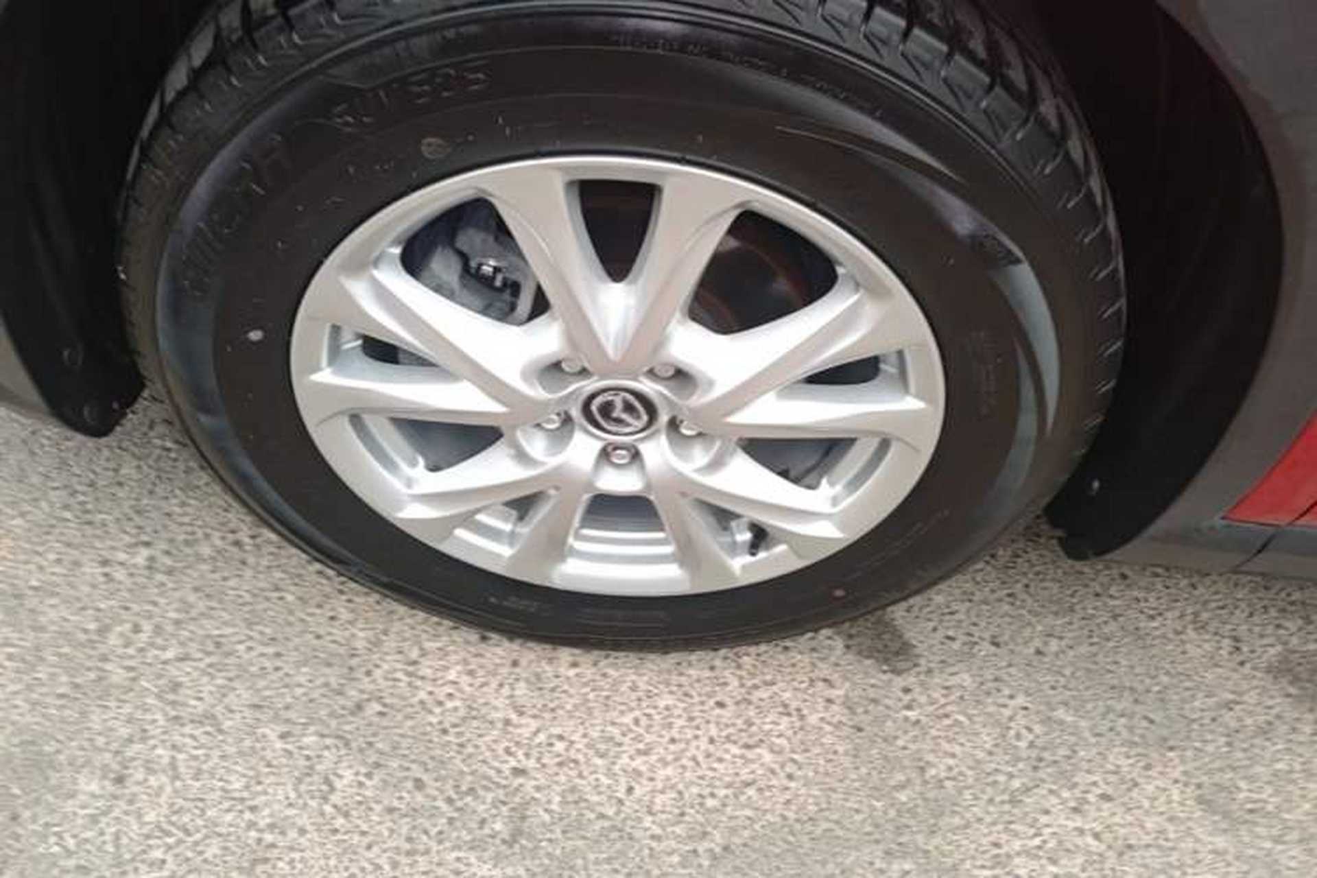 Used Mazda CX-4 2016 2.0L Automatic 2WD Blue Sky Dynamic Edition Left Front Wheel Hub