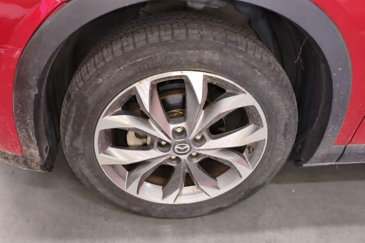 Used Mazda CX-4 2016 2.5L Automatic 4x4 Sky Blue Passion Edition Left Front Wheel Hub